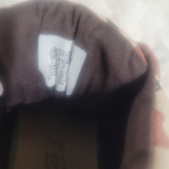 Converse Brown Camouflage, Child Size 3 - Picture 5 of 5